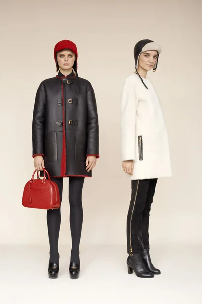 Look 18